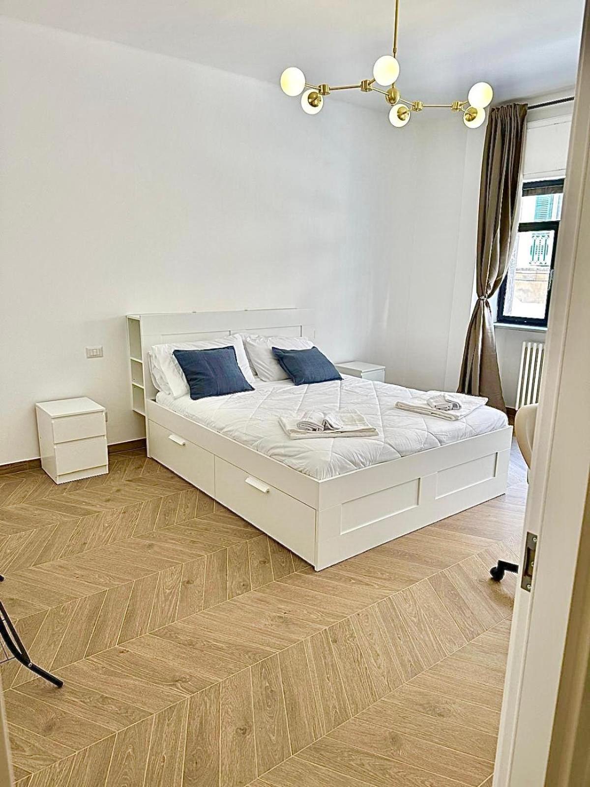 Suite Dante 262 Бари Экстерьер фото