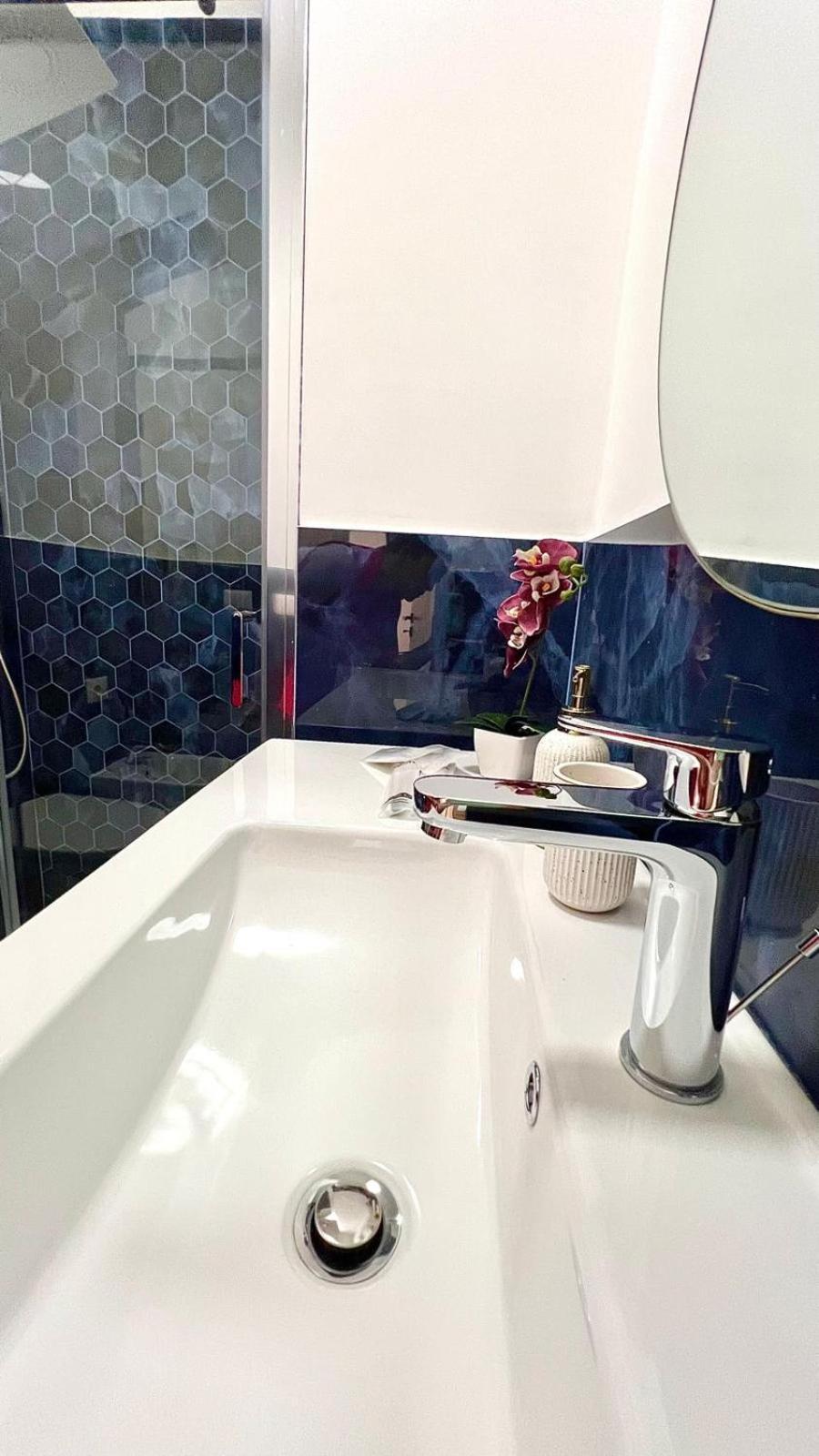Suite Dante 262 Бари Экстерьер фото