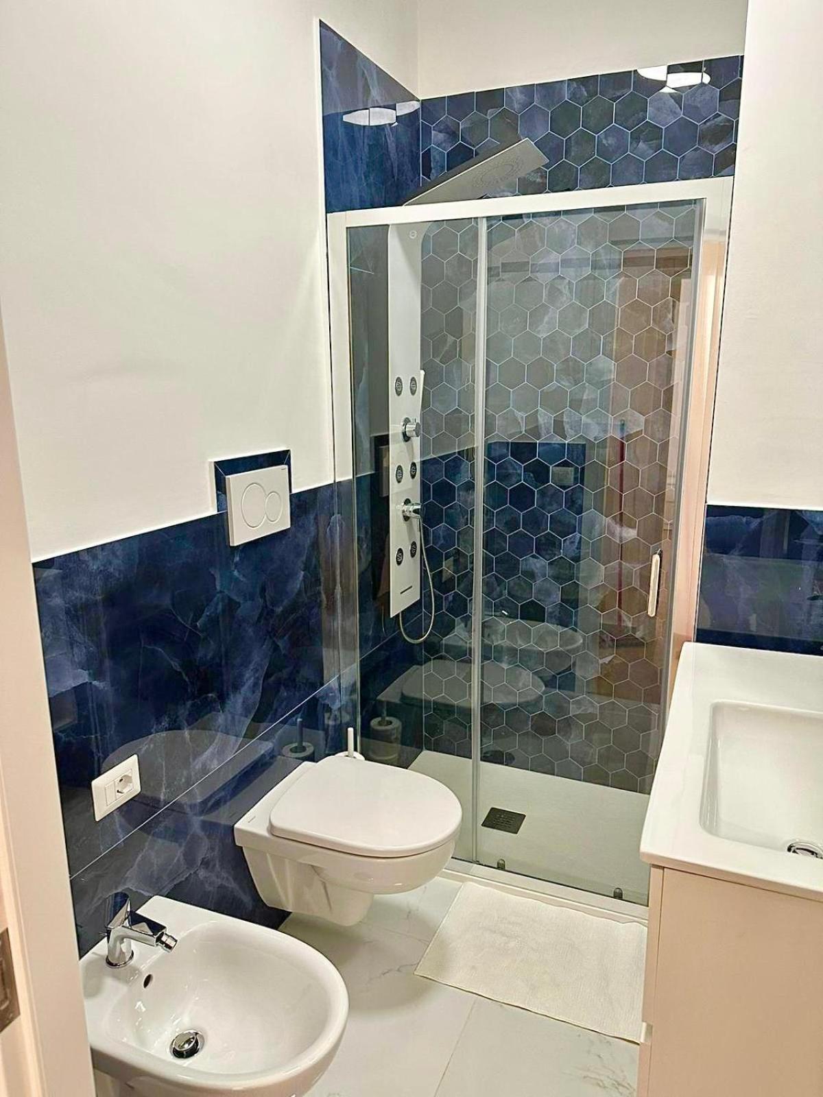 Suite Dante 262 Бари Экстерьер фото