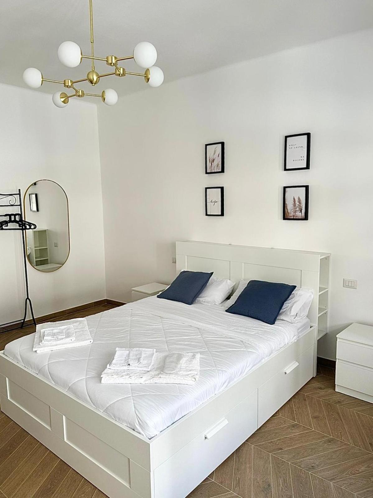 Suite Dante 262 Бари Экстерьер фото